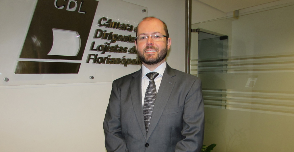 Diferen&ccedil;a entre conven&ccedil;&atilde;o e regimento interno