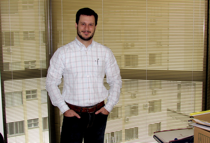 Alberto Calgaro explica que os condom&iacute;nios poder&atilde;o, ao inv&eacute;s da a&ccedil;&atilde;o de cobran&ccedil;a, passar a utilizar diretamente o processo de execu&ccedil;&atilde;o de t&iacute;tulos extrajudiciais