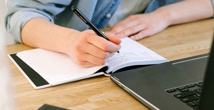 Condôminos podem ver a lista de inadimplentes?