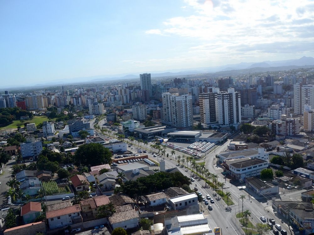 CRICIÚMA: Condomínios se adaptam ao primeiro ano de cobrança da taxa de esgoto