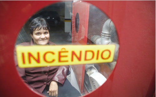 Brigadas são obrigatórias em prédios residenciais, mas maioria está irregular