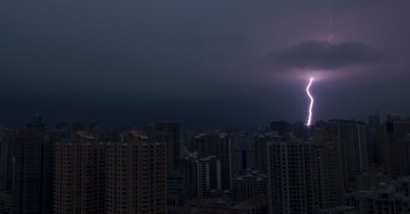Cuidados com os prédios nos temporais