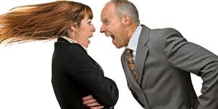 Abuso de moradores na administração do condomínio pode causar dano moral