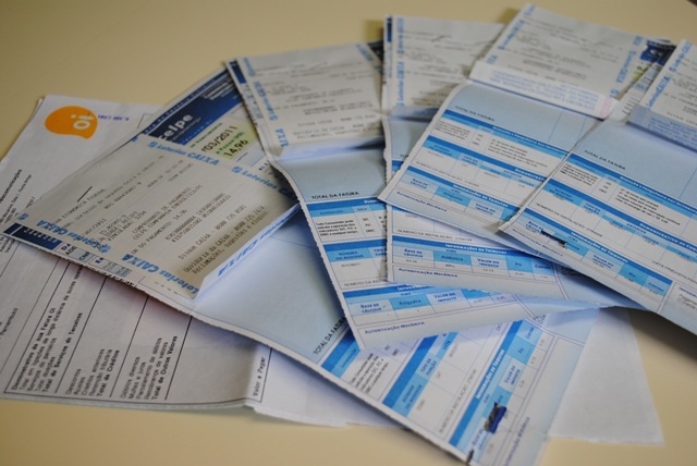 Prestadoras de serviços terão de emitir recibo anual de quitação