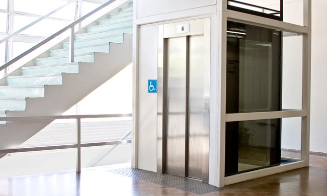 Condomínios investem na modernização de elevadores