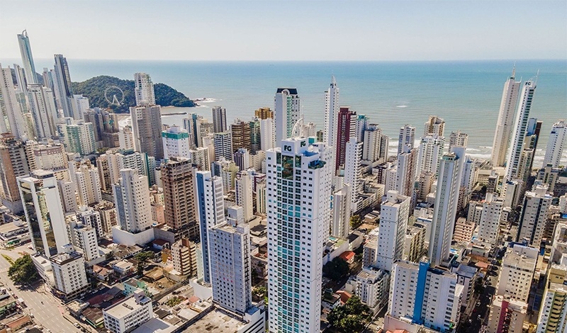 A responsabilidade pela segurança contra incêndios nos edifícios mistos