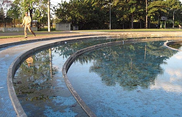 Água estagnada merece análise