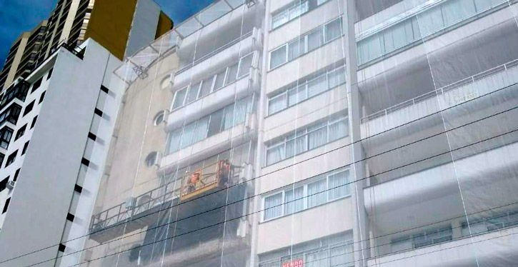 A fachada do prédio está em risco?