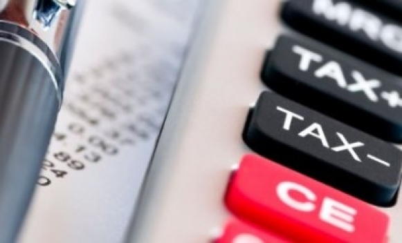 Taxa de condomínio: economizar ajuda a evitar inadimplência