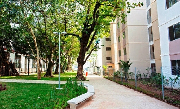 Brasileiros passam sufoco para pagar condomínio