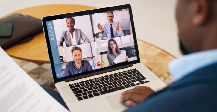 Lei que permite a realização de assembleias virtuais, híbridas e permanentes completa um ano