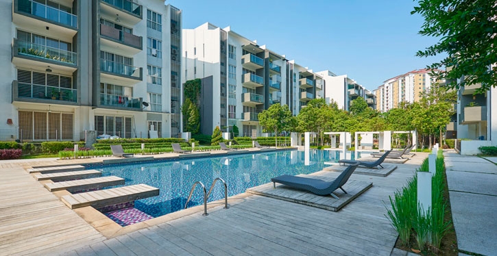 Em condomínios com uso intenso da piscina são recomendáveis quatro limpezas semanais durante o verão