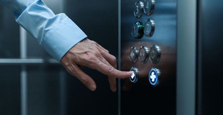 A importância de obtenção de um seguro com cobertura específica para os elevadores