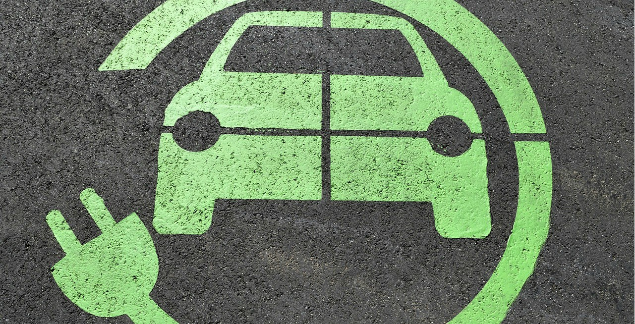 Veículos elétricos ganham espaço