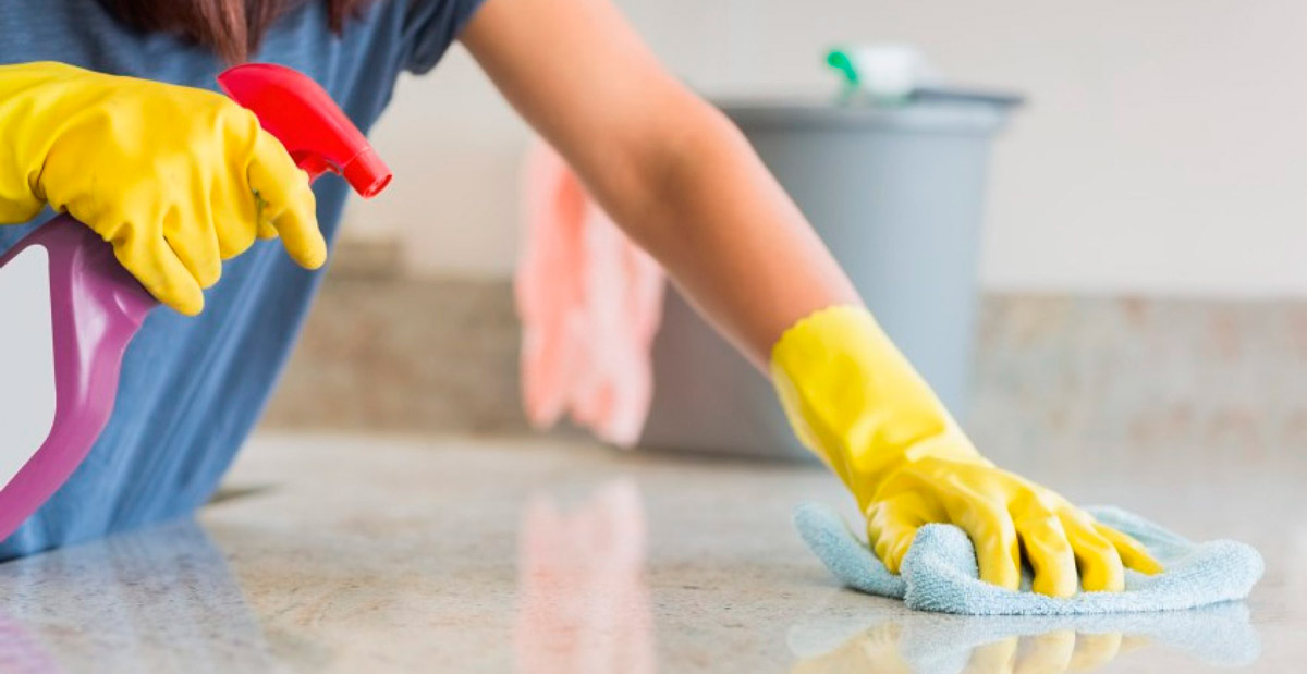 Organizando a limpeza do condomínio