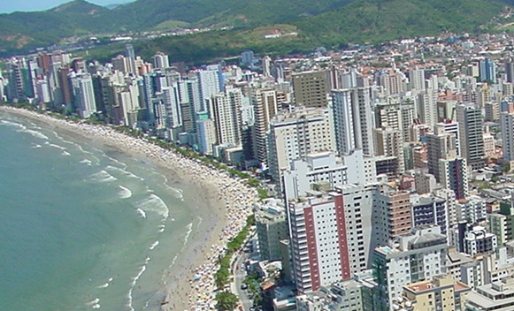 Qual a diferença de preço entre morar num prédio novo ou em um mais velho?