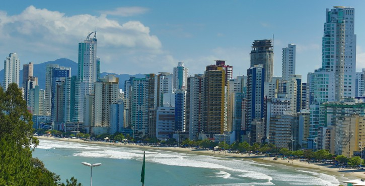 Aumenta o número de furtos em prédios de Balneário Camboriú