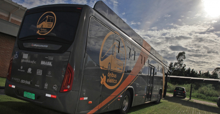 Primeiro ônibus solar começa a circular em Florianópolis em março