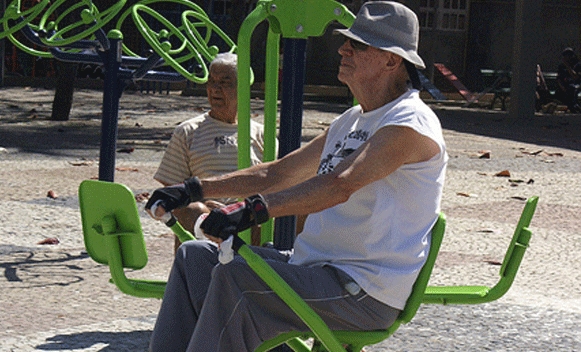 Atividade Física para a Terceira Idade: saúde para o corpo e para a mente com segurança