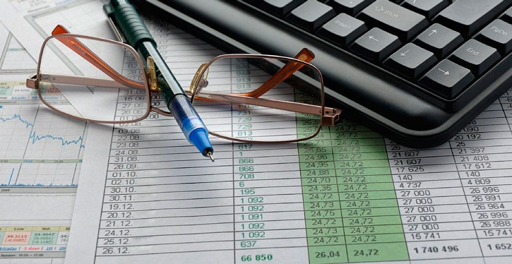 Quem deve pagar taxa de funcionário, inclusive recisões e processos trabalhistas, inquilino ou proprietário?