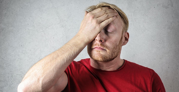 Entre os sintomas da Síndrome de Burnout estão a depressão, ansiedade e até doenças físicas