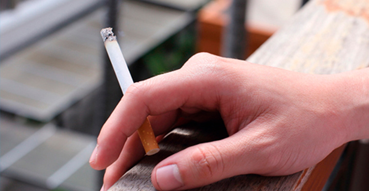 Regras para fumantes em condomínios geram dúvidas