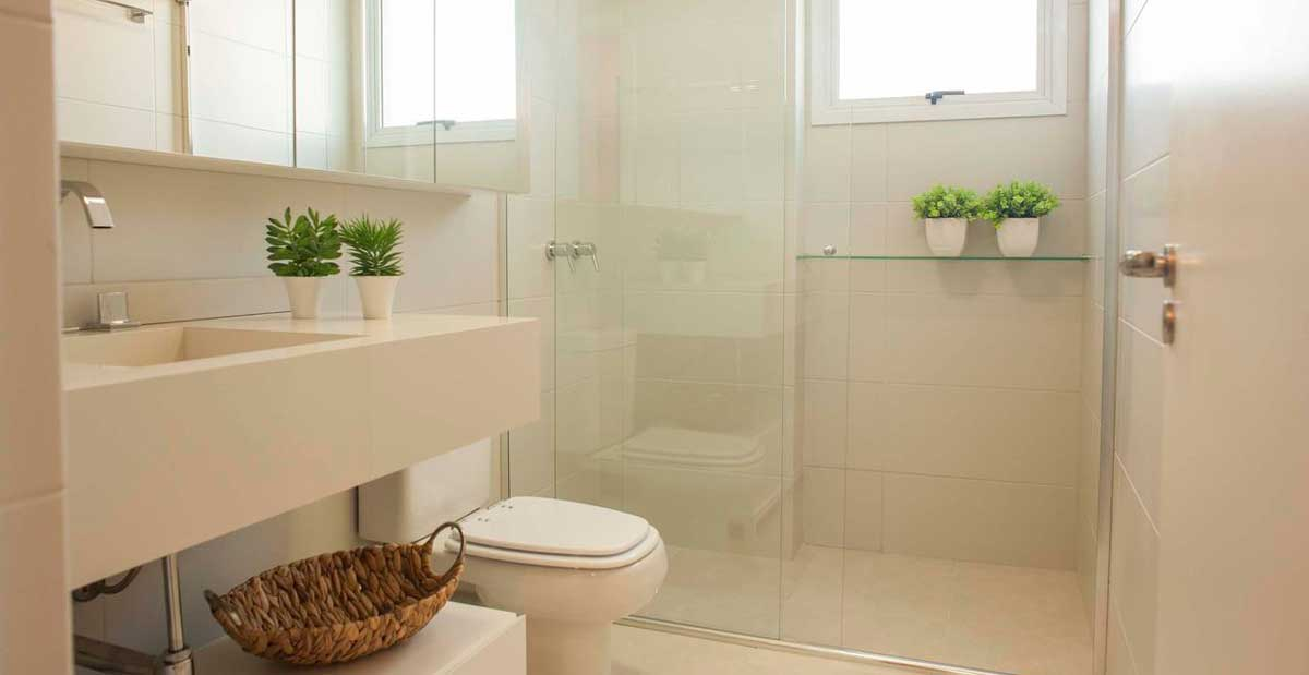 Infiltrações no banheiro podem comprometer outras áreas do apartamento e até do edifício