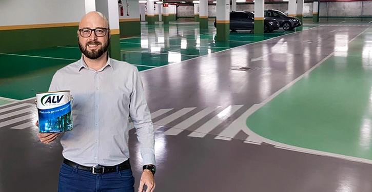 A ALV Tintas, fábrica de tintas que possui unidades em SC e PR, fornece tintas de alta tecnologia para pisos de Indústrias, Construtoras e Condomínios e indica parceiros credenciados especialistas na aplicação de pisos