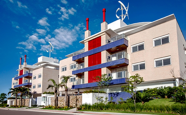 Condomínio em SC produz energia solar e eólica