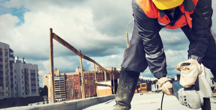 Obras pedem atenção especial nas contratações