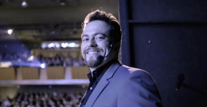 O palestrante Conrado Melhado tem um convite para você!