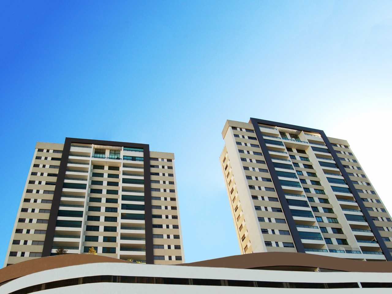 Com um ano de atraso, MP obriga construtora entregar condomínio