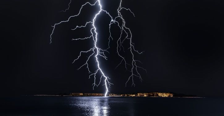 SPDA (para-raios) nos condomínios