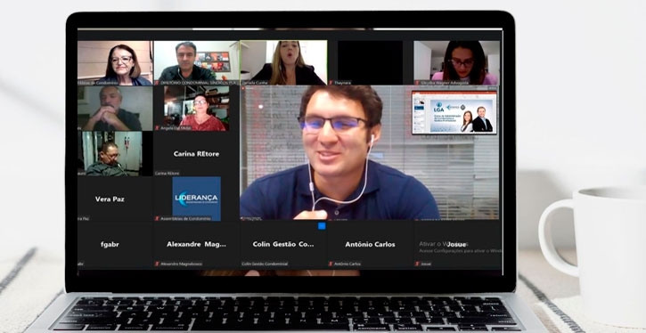 Turma de futuros gestores iniciam curso online da Liderança Administradora