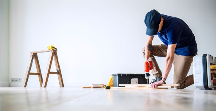 Obras: o morador deve respeitar o horário estipulado no regimento interno do prédio, que geralmente é o horário comercial