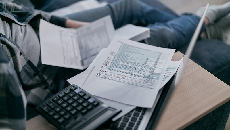 Condomínio: proprietário pode ter que pagar multa do inquilino?